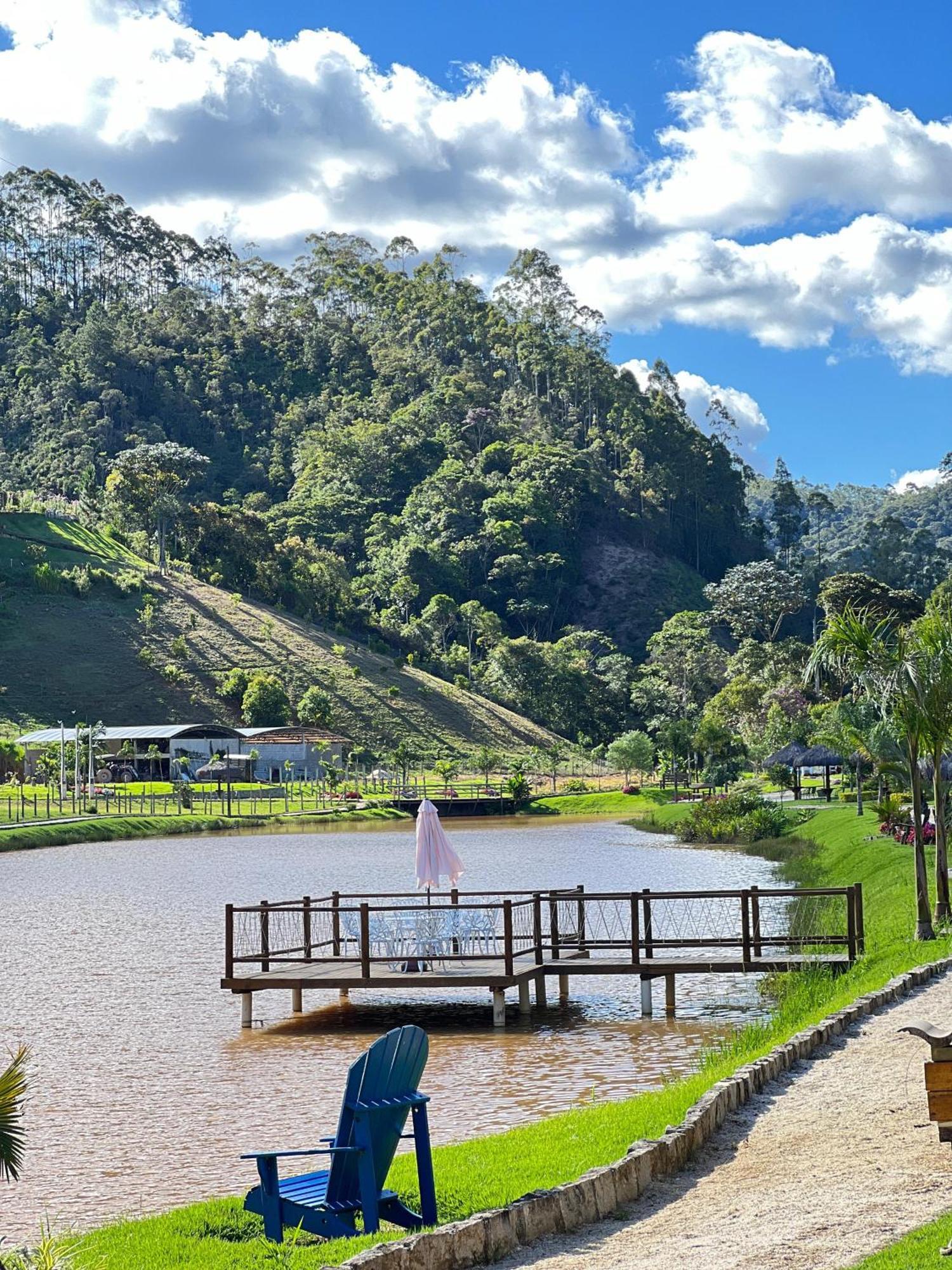 Terras Claras Pousada E Lazer Alfredo Chaves Zewnętrze zdjęcie